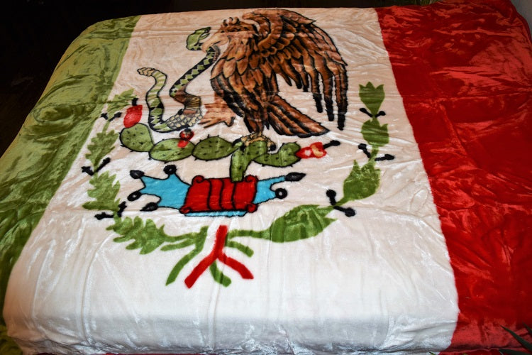 Mexican Flag 5 lb Korean Mink Style Blanket – Queen