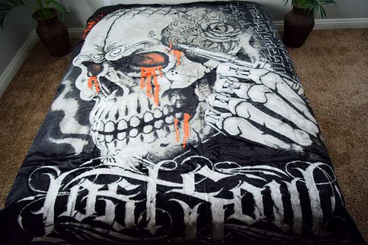 Skull & Skeleton Tattoo 5 lb Korean Mink Style Blanket – Queen