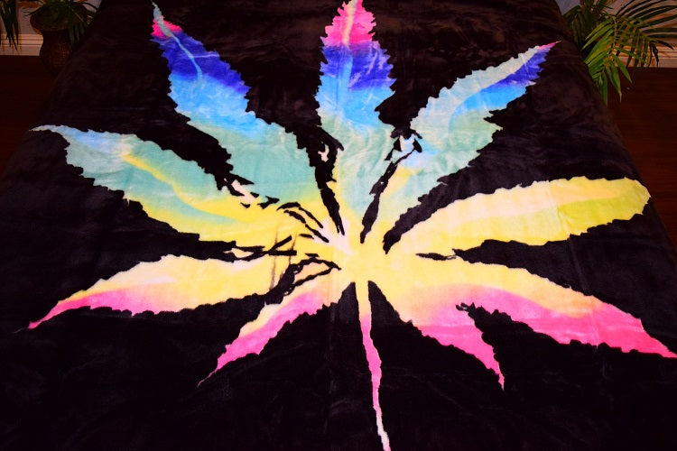 Rainbow Cannabis Leaf 5 lb Korean Mink Style Blanket – Queen