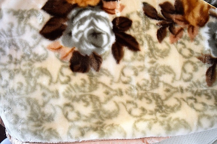 Beige Floral 12 lb Korean Mink Style Blanket Set – Heavy King
