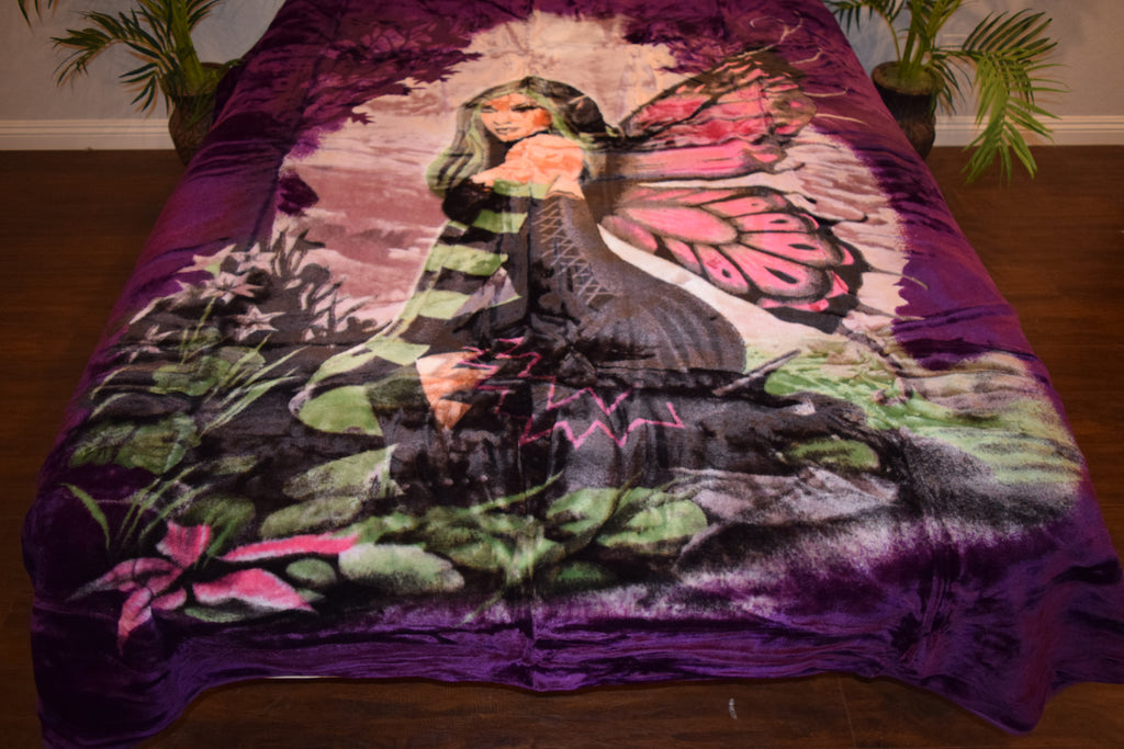 Dark Fairy 5 lb Korean Mink Style Blanket – Queen